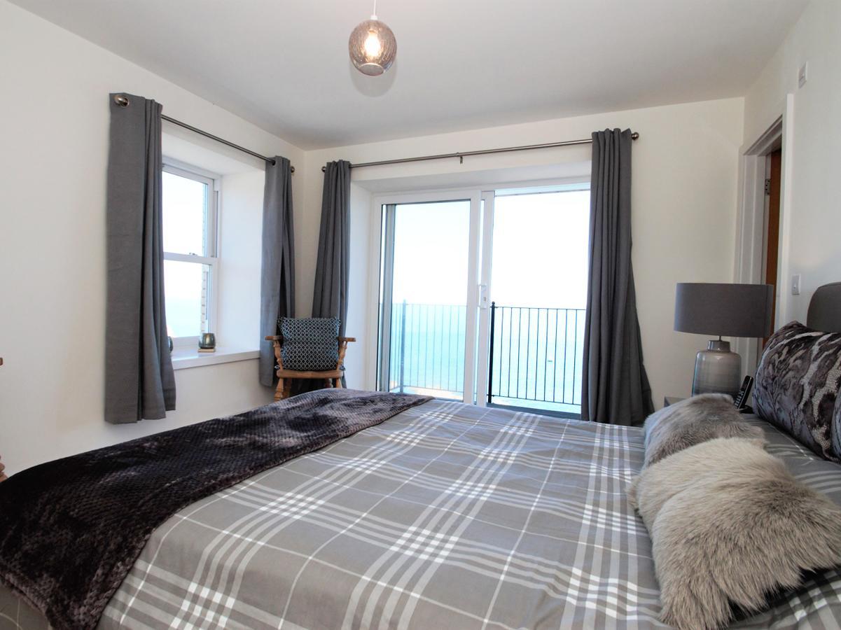 Ocean Breeze Villa Илфракомб Екстериор снимка